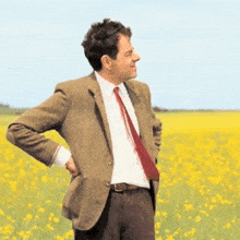mr-bean-waiting.gif