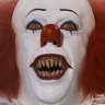 clown)
